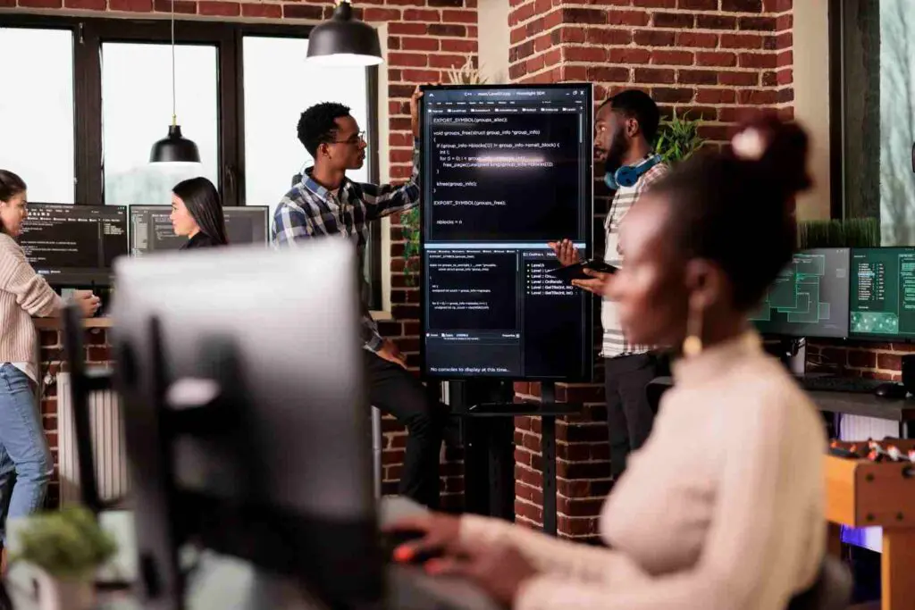 an_online_software_development_diploma_is_an_awesome_choice_for_you_if_you_are_on_job_already