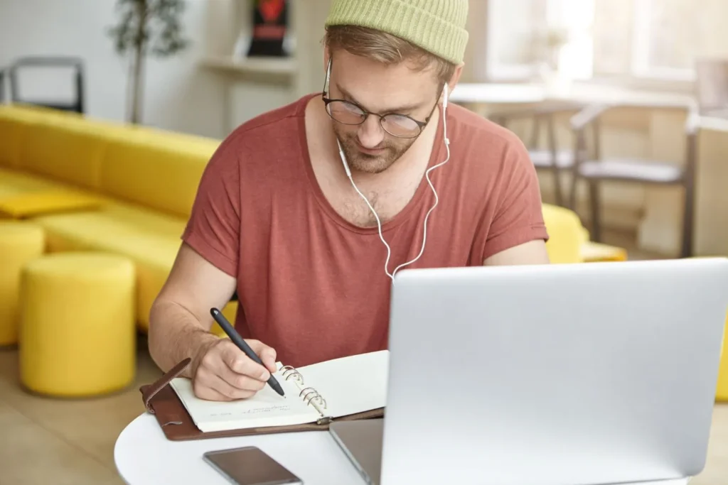 a boy is engaged in online learning